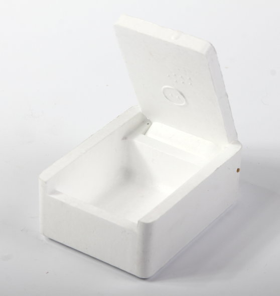 Мотыльница квадратная средняя 60*80*30мм Три кита