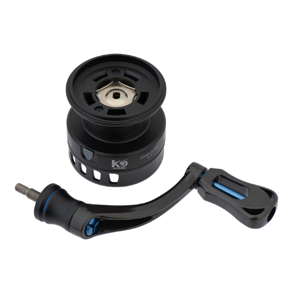 Катушка KYODA TOURMENT 2000, 7+1 подшипн., передний фрикцион, запасная шпуля, вес 193 гр, 5,1 1